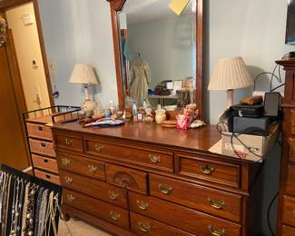 Lexington 10 drawer dresser with mirror (several other Lexington furniture pieces are available)