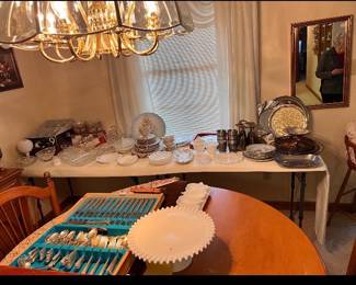 Lots of misc serving pieces, plates, platters and trays