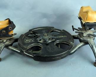 Cast Iron Firing Rest With Metal Pads And 25lb Weider Weight, 20" Pad End To Pad End