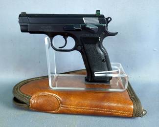 Italy/EAA Witness .40 S&W Pistol SN# AE74143, In Soft Case