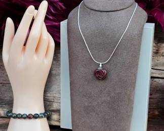 Red Agate Carved Rose Necklace  Bracelet