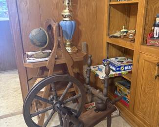 vintage ginger jar style porcelain table lamp with brass accents, vintage globe, games, collectibles