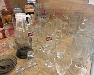 Schlitz mugs, bar glassware