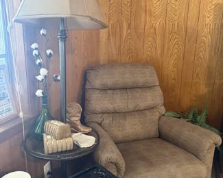 recliner, lamp stand table, cotton arrangement
