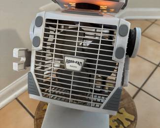 Robo the Fan (lights but fan does not work)