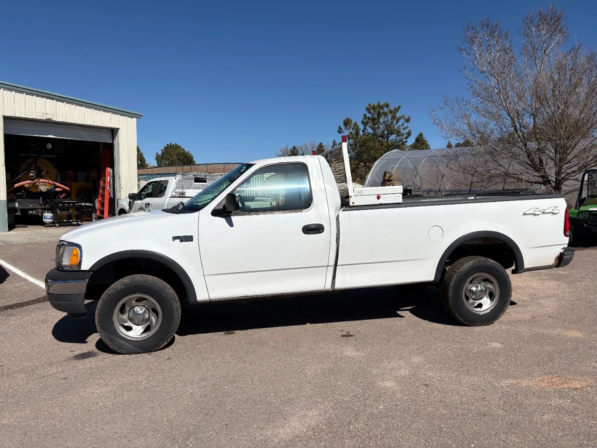 200 Ford F-150 XL 4x4