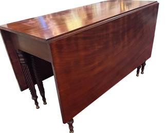 Gorgeous Drop Leaf Antique table closed