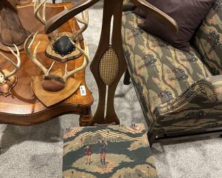 Deer mounts, foot stools, furniture. 