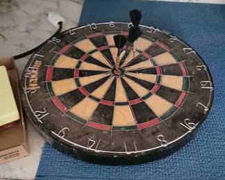 Franklin Dartboard Darts