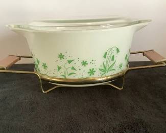 008 Vintage Pyrex Brides Casserole 474B