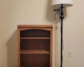 Small Wood Bookshelf Lamp