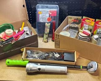 Miscellaneous Hardware, Flashlight Lot