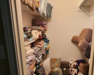 Linens, bedding and pillows