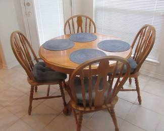 Oak breakfast table with four chairs