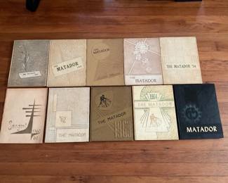 Old Seguin Matador Yearbooks