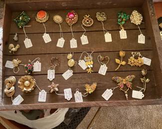 More vintage brooches