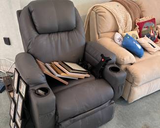 Lift and recliner chair 