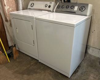 Whirlpool washing machine and gas dryer