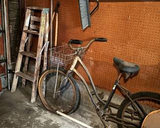 Vintage beach cruiser with excellent patina