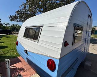 1951 Shasta was professional ly restored, including all new wiring and new Hitch. GRACIE, is a rare Shasta and only 12ft. plus Hitch. Freshly painted exterior. She weights approx. 1200 lbs and can be pulled by an SUV
