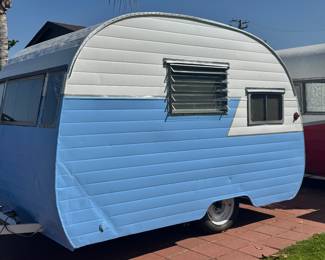 1951 Shasta was professional ly restored, including all new wiring and new Hitch. GRACIE, is a rare Shasta and only 12ft. plus Hitch. Freshly painted exterior. She weights approx. 1200 lbs and can be pulled by an SUV