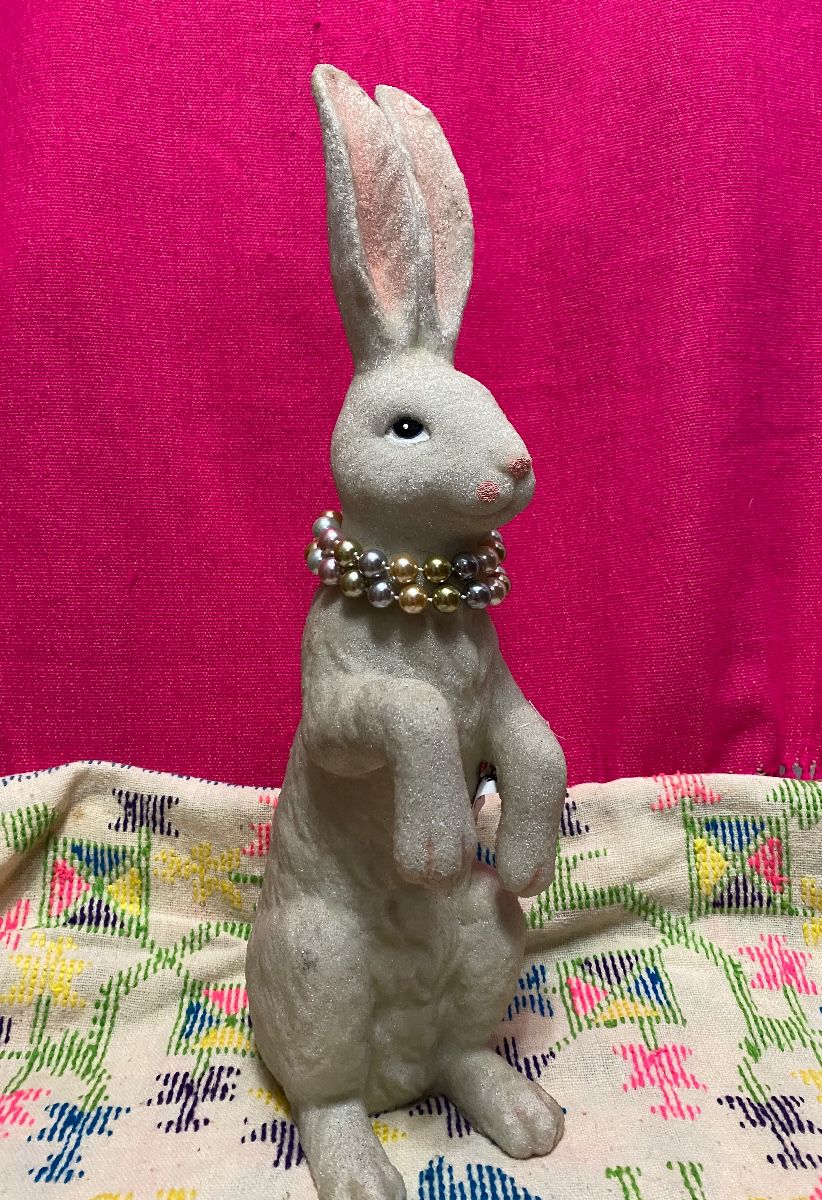 Larry loves & approves of this fabulous sale but as our spokes rabbit he is nor for sale🐇