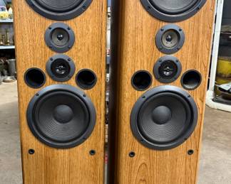 Pioneer vintage speakers 