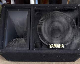 Yamaha stage monitor speakers