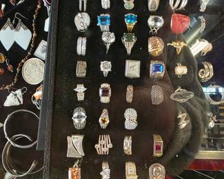 Assorted Sterling jewelry 