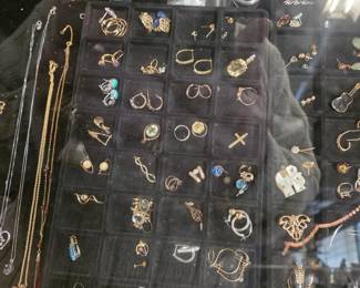 Assorted Gold jewelry 