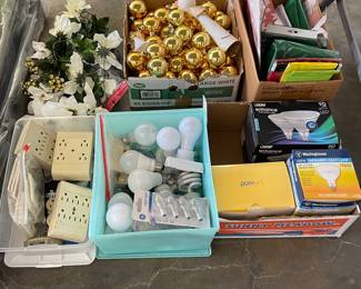 LIGHT BULBS, CHRISTMAS