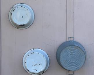 ENAMELWARE BUCKETS