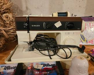 Singer 5528 sewing machine