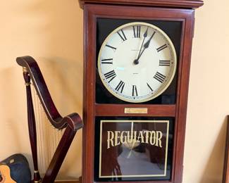 Regulator Clock 