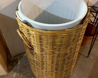 Wicker Hamper 