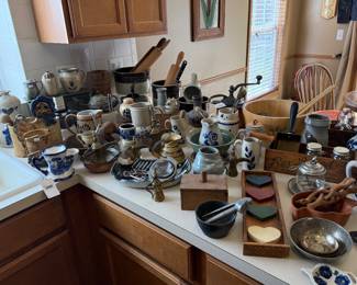 Flo Blue Shaving Scuttle