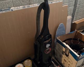 Dirt Devil Vacuum 