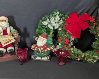 CT443Christmas In March With Mosser Ruby Red And L. E. Smith Moon  Stars