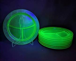 CT454Green Depression Era Glass Divided Dinner Plates Uranium Glass