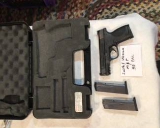 Smith and Wesson MandP pt45 Semi Auto