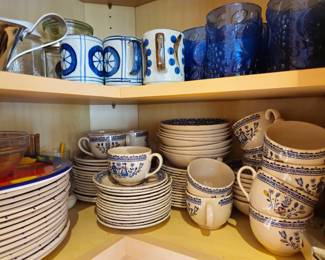 Hearts & Flowers by Johnson Bros., Staffordshire