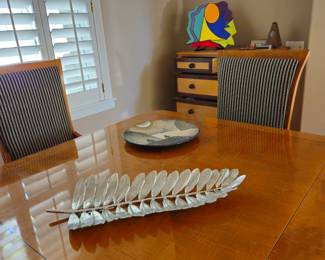 Table top design showcases the wood grain