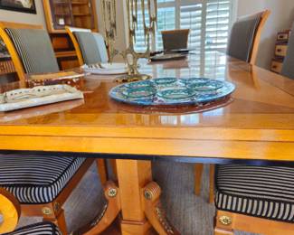 Note black banding on edge of apron and  ormolu details 