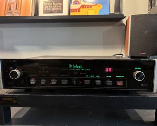 McIntosh MAC-3 - Powers On