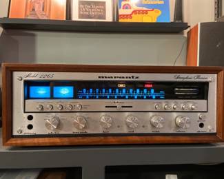 Marantz 2265 with wood case