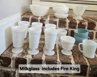 Milk Glass Mixing Bowl with Handle, Handled Soup Bowls, Glasses, Mugs & Vases