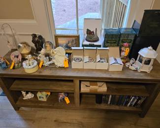 Thomas Kincade & Music boxes