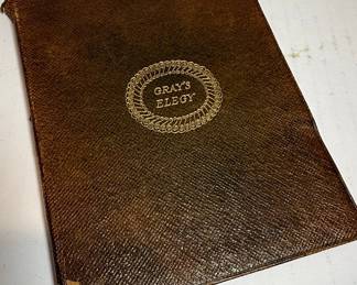 Gray's Elegy in a Country Churchyard Illustrated Edition