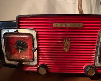 Zenith - Tabletop Clock Radio 
