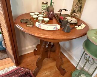 Antique Eastlake Style Pedestal Table with Collectibles